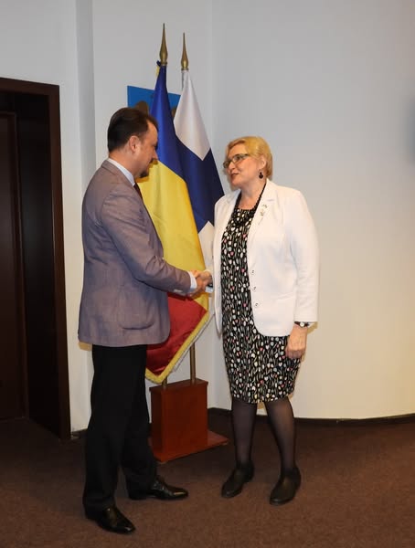 source: https://www.facebook.com/consiliulnationalalaudiovizualului/posts/pfbid02w1EqEHRytanwfL66fkXKHmwXwe7QLPu2rbGgb9L8CFhPYfZDUs5V5jASzAQJKtL8l