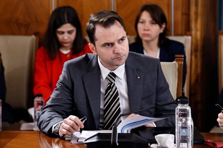 source: https://www.facebook.com/MinisterulEnergiei/posts/pfbid02QSgMxLKif1Le3aj3WRfFY8HpYbWodPCGx9FiLHaVF91AET1BpcBP7ARSrHXuxBTrl