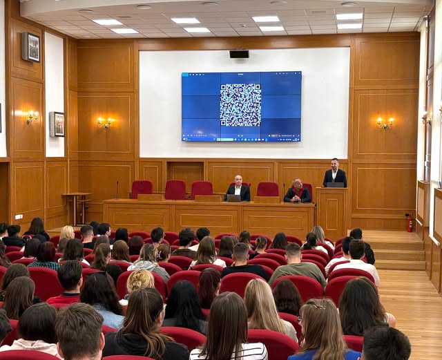 source: https://www.facebook.com/asf.romania/posts/pfbid02oxiRVMt7Wchp34fhnKQt2K2HG3krNeZivchns4mijZ7Y6taUsyKejkhnuJdFAzRpl