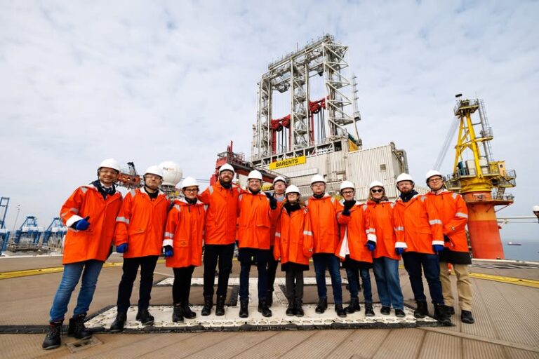 source: https://www.facebook.com/MinisterulEnergiei/posts/pfbid0DvjqrFBz78zZ3qqRQxLvJ4mFAM3b8e31E8STozAWkTBPxj3zU8FQP9VhMTf1buTfl