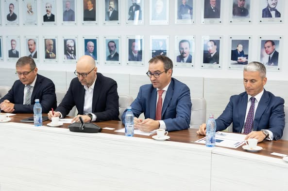 source: https://www.facebook.com/FICRomania/posts/pfbid02uade2ApkmgezKPmTkhBBBicriE3kj64AyWW192MuExNEXZLtjCSwbDq37MLDK3zPl