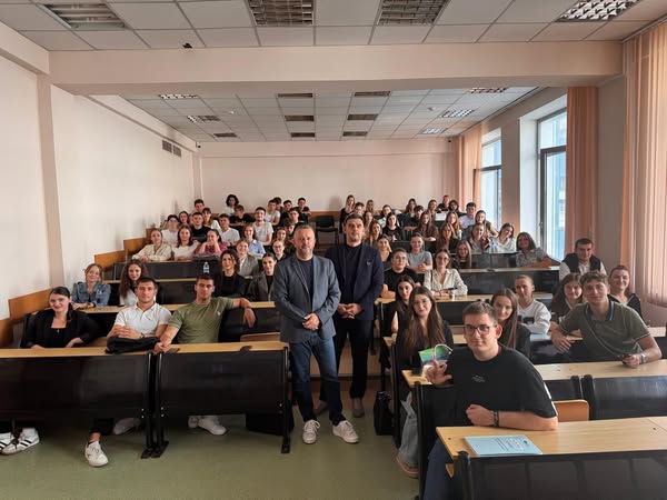 source: https://www.facebook.com/asf.romania/posts/pfbid0rdymNS7wbg4DYJniXGnXTWqqhu5s383vkWrE2RGd9E9B3EmdcVLvFpSDcFjdm6ecl