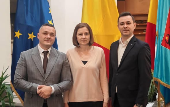 forumul-naional-agir2025-dialog-pentru-dezvoltare-durabil-n-regiunea-nord-vest source: https://www.facebook.com/INSTATISTICA/posts/pfbid026exazEefCichCw2DXpPphH6r3eg8HF8yHEvTZUatWVzKnrgdsew2skKZEX4FvjbXl