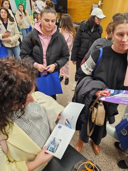 source: https://www.facebook.com/asf.romania/posts/pfbid0qHpSfE82R2pgRhNR6WHZ7wcQx6PhHVSS4N6urBnmhmJBSymA8jGg9Edy4PAUhVtkl