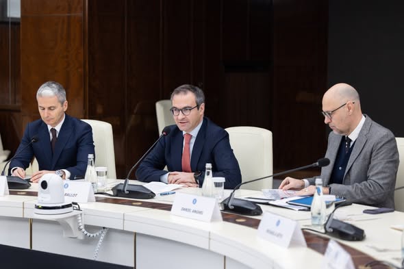 source: https://www.facebook.com/FICRomania/posts/pfbid0kkCSBojzgEQh31bj1nuB3MkMSh3xHdgLLUp2fXaSSmGAoecLGZUpPzhUAsCHtjJol