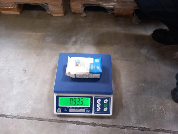 source: https://www.facebook.com/ANPC.gov/posts/pfbid0q6JXs8xDDy7nkwR8jMzbfjBXrFS7Mag3fxCZWBgn9MGW21Go2R5mGgF2VJoMhkzZl