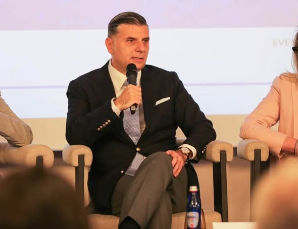 source: https://www.facebook.com/asf.romania/posts/pfbid0X9mM3P19pnvriuj4p3NNXfUXq4XJwKpvYf3k9gRCuNTnherpgTQJ2WPiMj3tBuh1l
